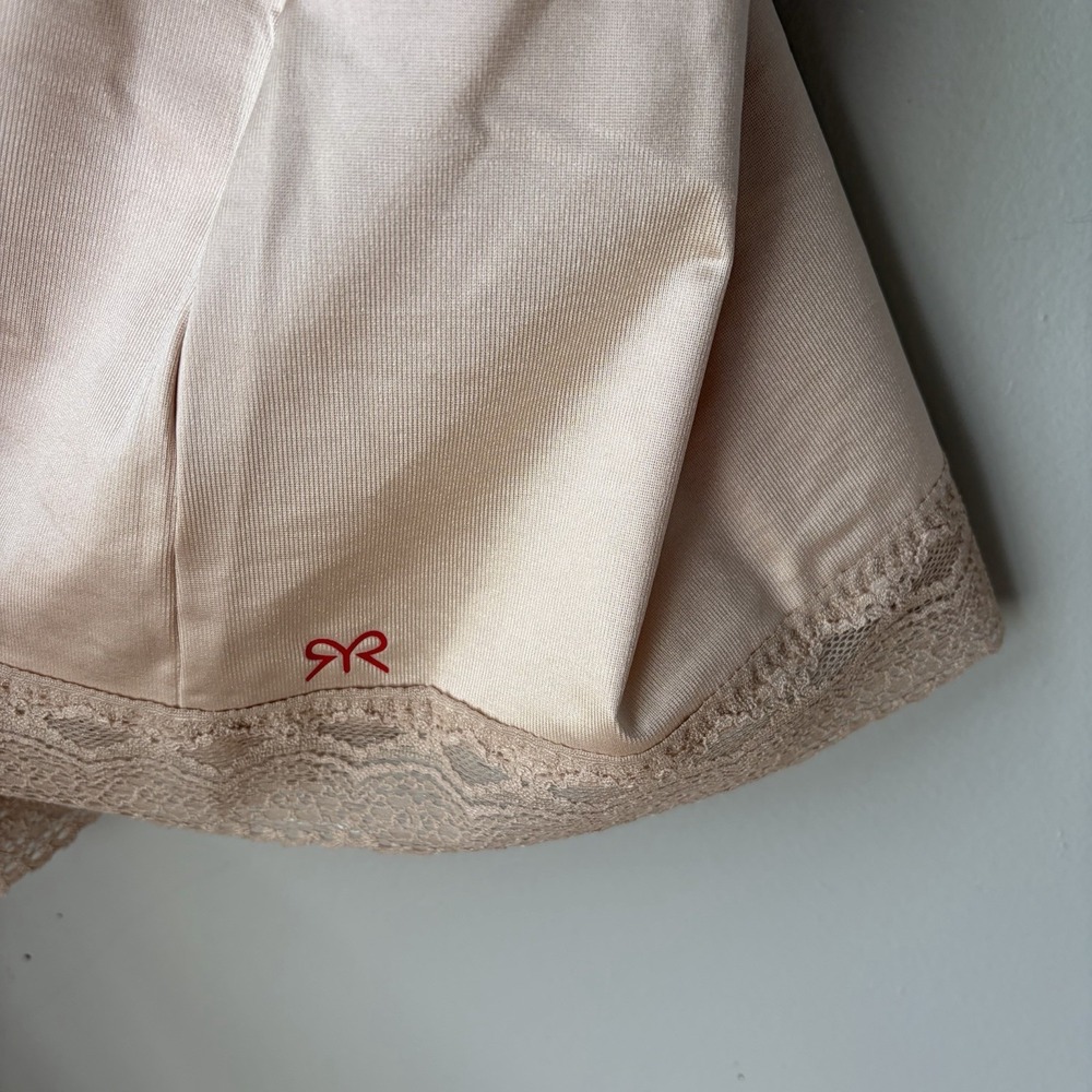 NEW RUBY RIBBON PIN UP CAMI WOMENS size 50 Pale Nude Lace Shapewear - Picture 6 of 12